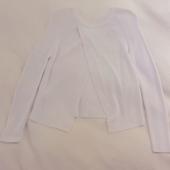 Six Crisp Days White Sweater - Picture 2 of 4